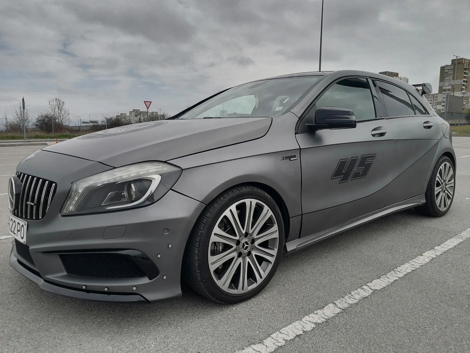 Mercedes-Benz A45 AMG 2.0L Turbo I4 (M133) - 4MATIC (AWD) | Auto.bg — изображение 1