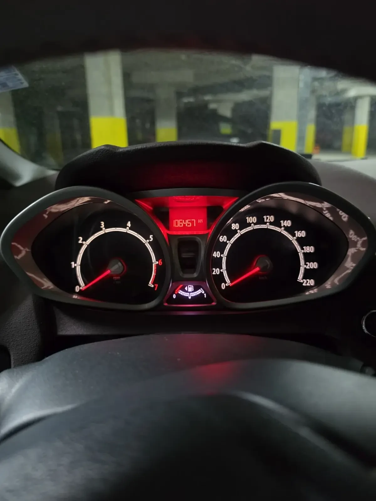 Ford Fiesta ST 1.6 TI-VCT, снимка 9 - Автомобили и джипове - 54046637