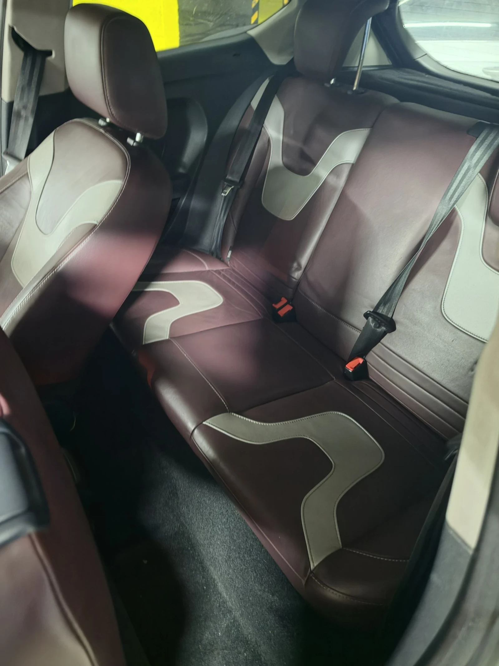 Ford Fiesta ST 1.6 TI-VCT, снимка 8 - Автомобили и джипове - 54046637