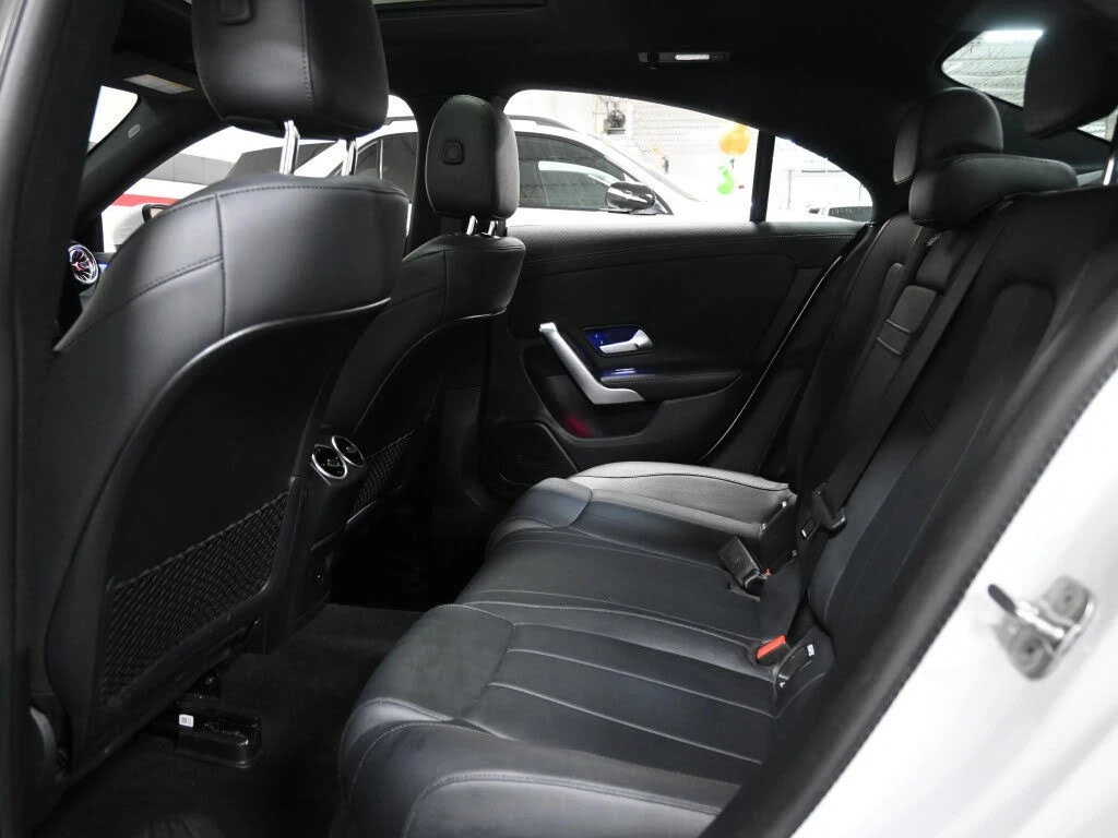 Mercedes-Benz CLA 250 4Matic* АвтоКредит* (ЦЕНА ДО БГ), снимка 17 - Автомобили и джипове - 54058479