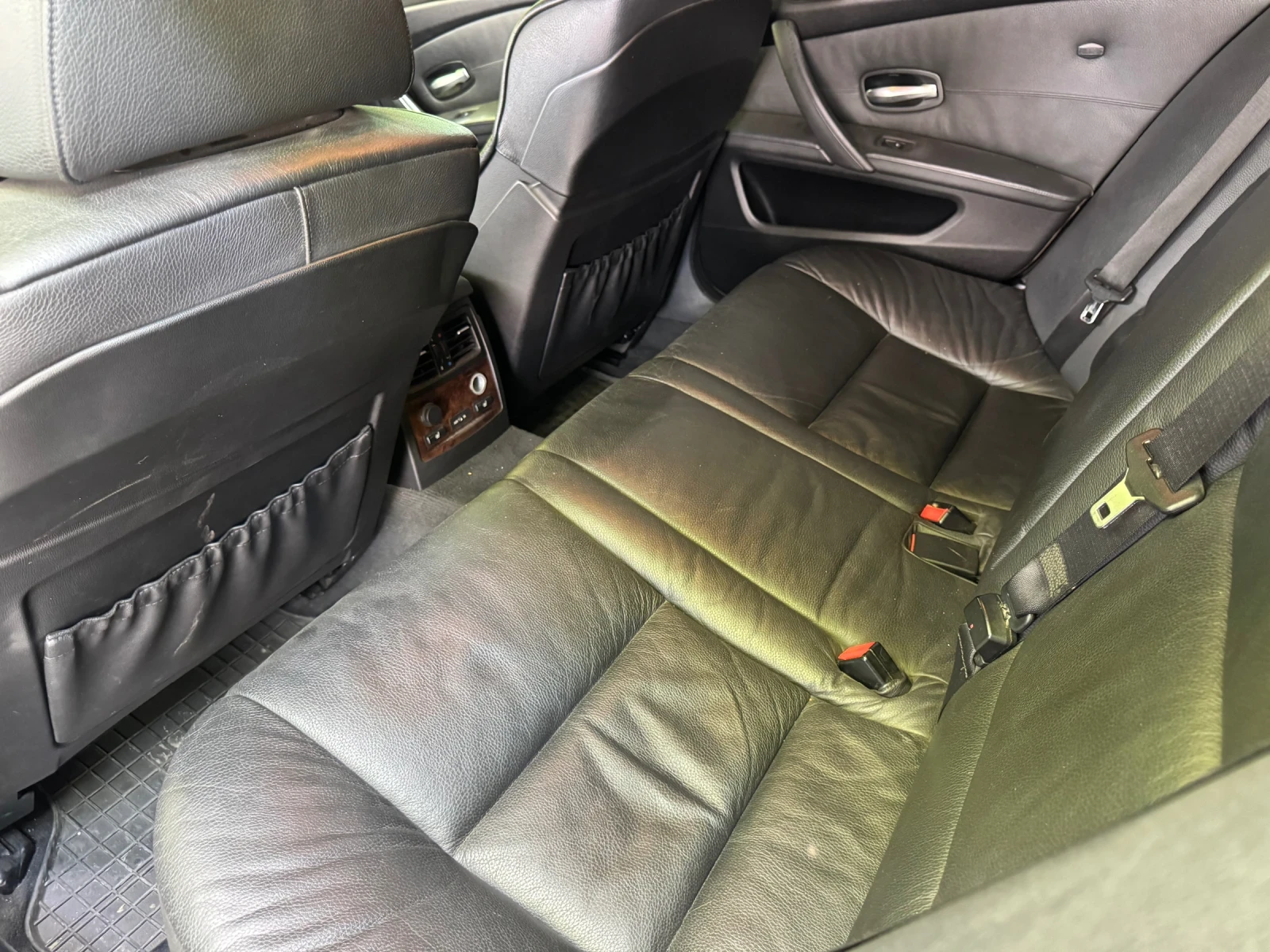BMW 525 BMW E60 525d Facelift, снимка 7 - Автомобили и джипове - 54191986