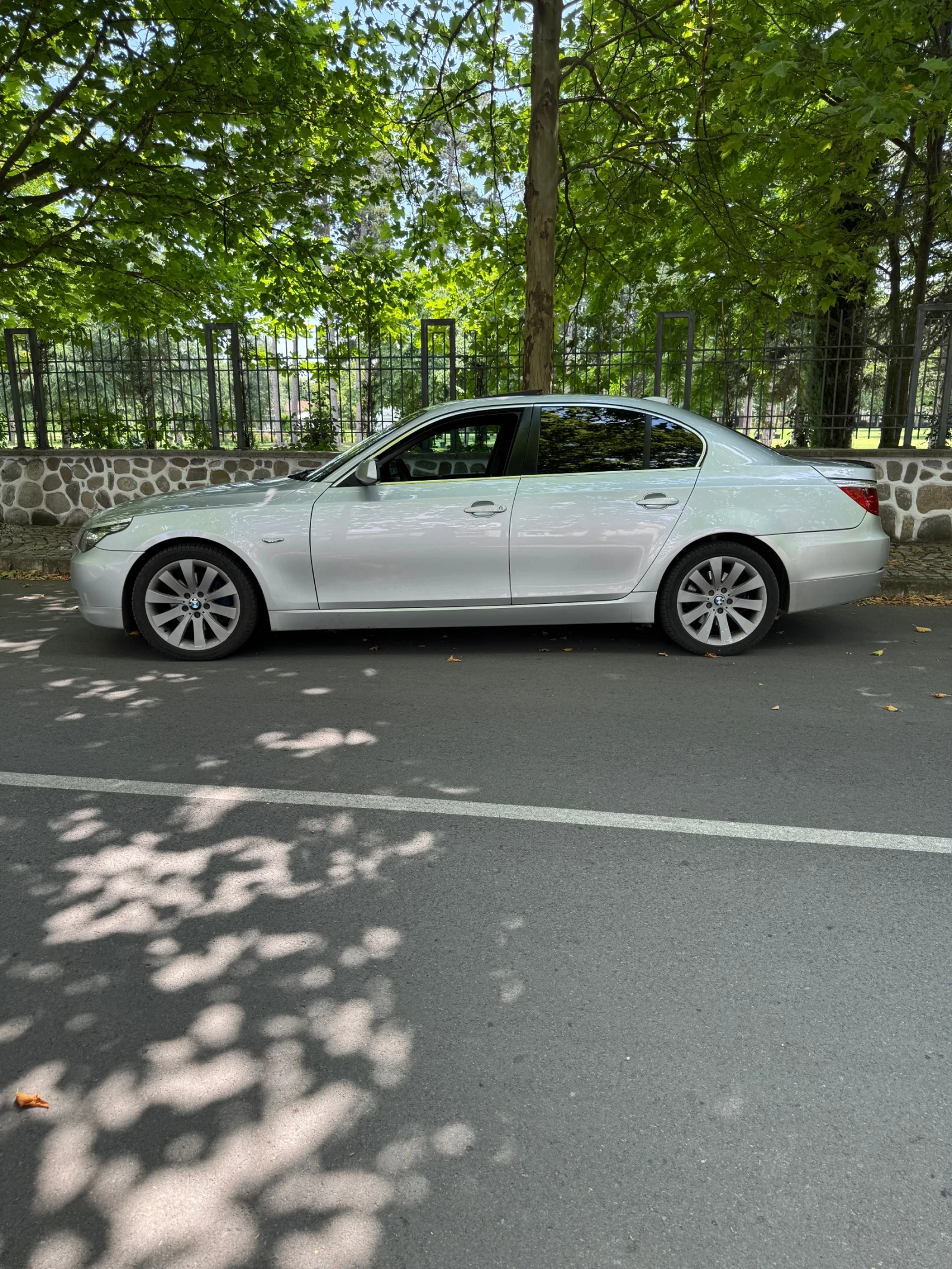BMW 525 BMW E60 525d Facelift, снимка 2 - Автомобили и джипове - 54191986