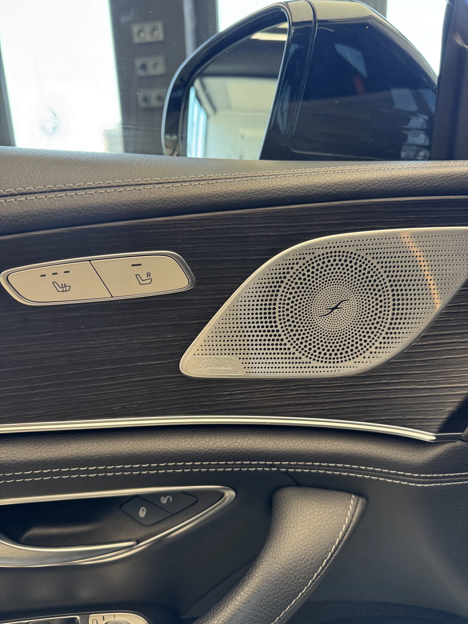 Mercedes-Benz GT 53 AMG 4MATIC PLUS, снимка 8 - Автомобили и джипове - 54225507