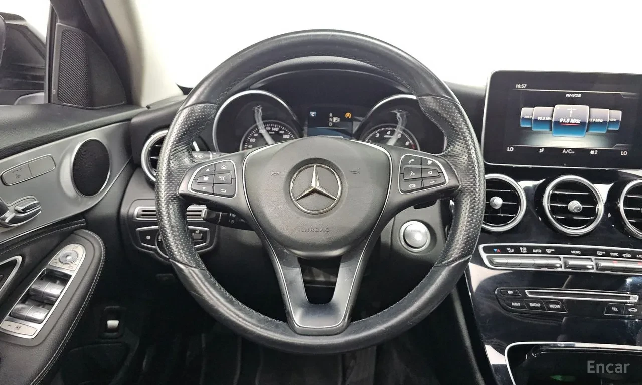 Mercedes-Benz C 200, снимка 15 - Автомобили и джипове - 54735804