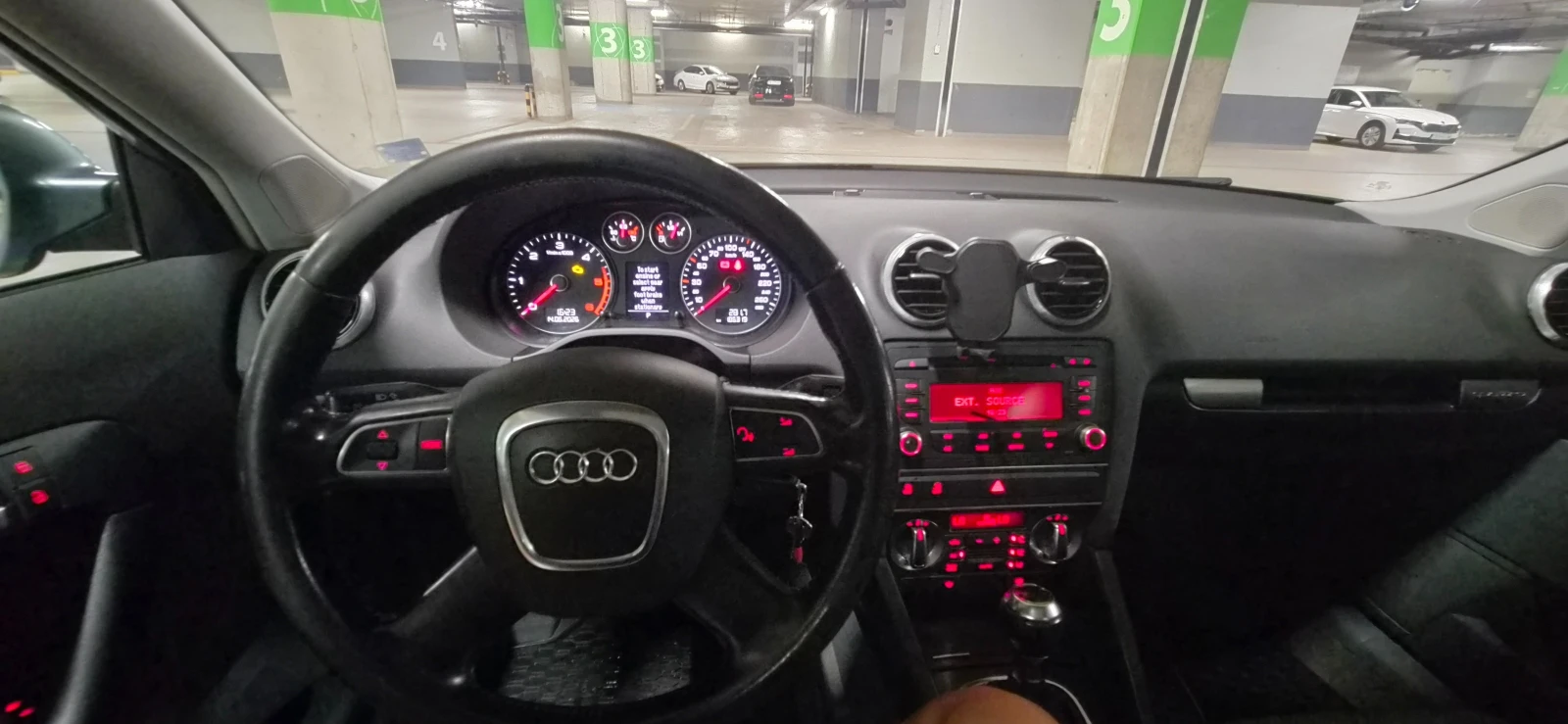 Audi A3 8P, снимка 7 - Автомобили и джипове - 54903261