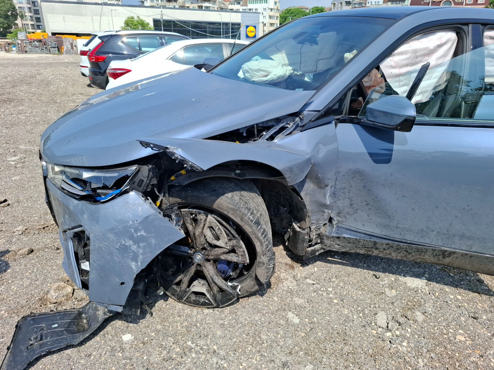 BMW iX IX 50 | Mobile.bg � ����������� 7