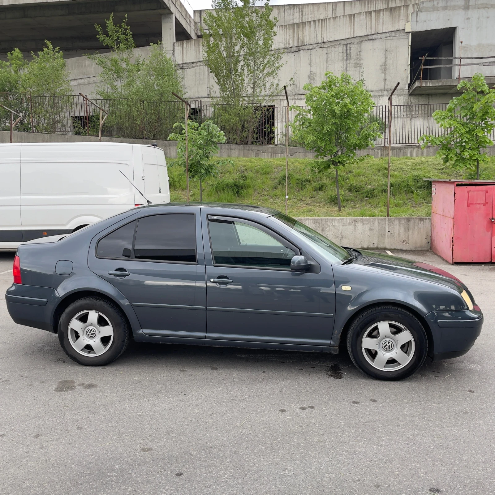 VW Bora 1.6 SR