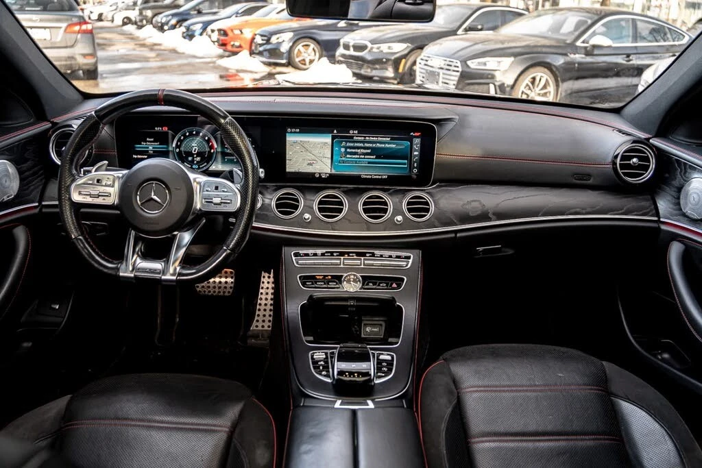 Mercedes-Benz E 53 AMG 4MATIC* 360* BURMESTER* DISTRO* PANO* ОБДУХ, снимка 11 - Автомобили и джипове - 55445926