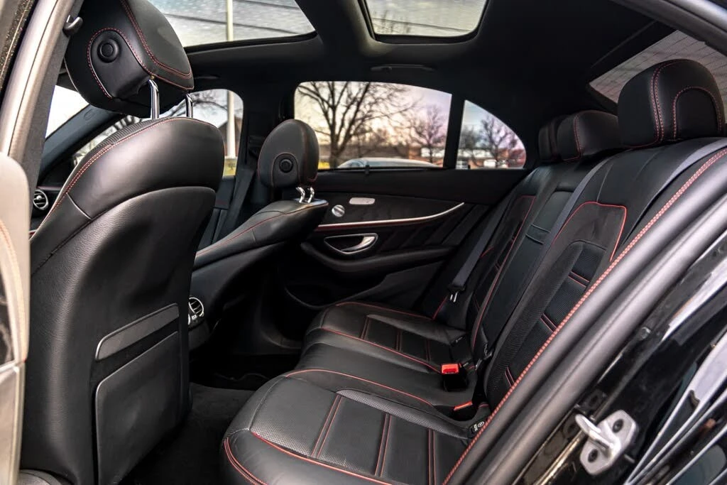 Mercedes-Benz E 53 AMG 4MATIC* 360* BURMESTER* DISTRO* PANO* ОБДУХ, снимка 10 - Автомобили и джипове - 55445926