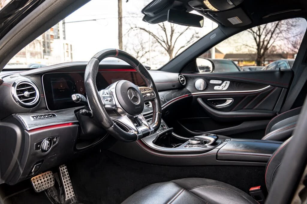 Mercedes-Benz E 53 AMG 4MATIC* 360* BURMESTER* DISTRO* PANO* ОБДУХ, снимка 4 - Автомобили и джипове - 55445926