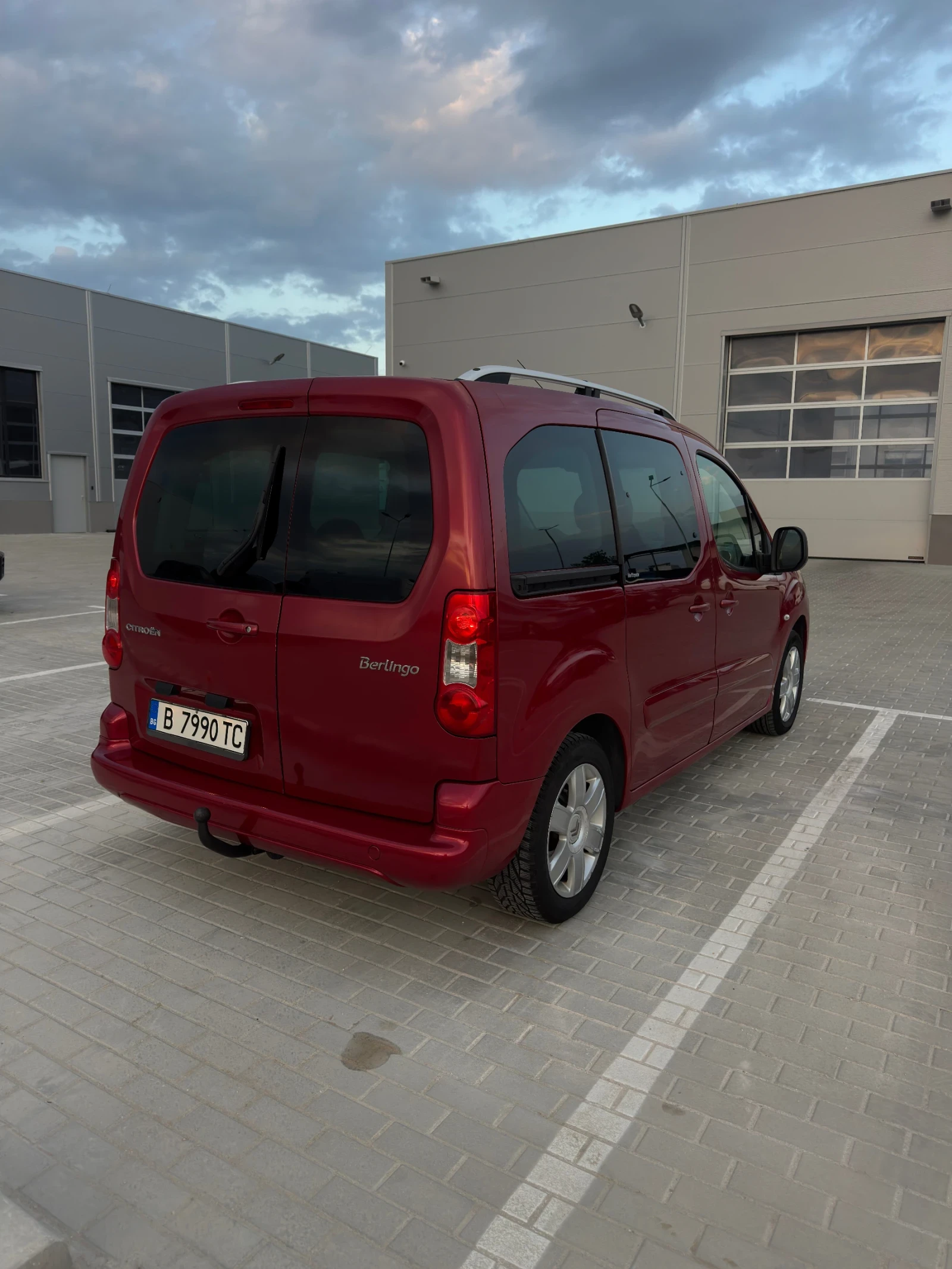 Citroen Berlingo 1.6 HDi, снимка 4 - Автомобили и джипове - 55658164