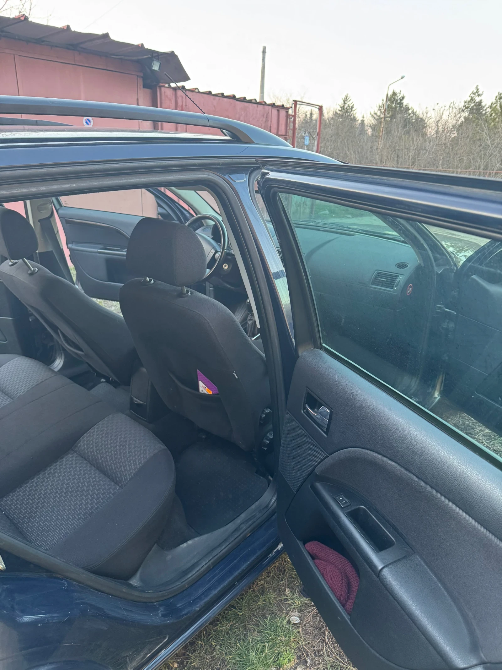 Ford Mondeo 1.8i, снимка 12 - Автомобили и джипове - 55751887