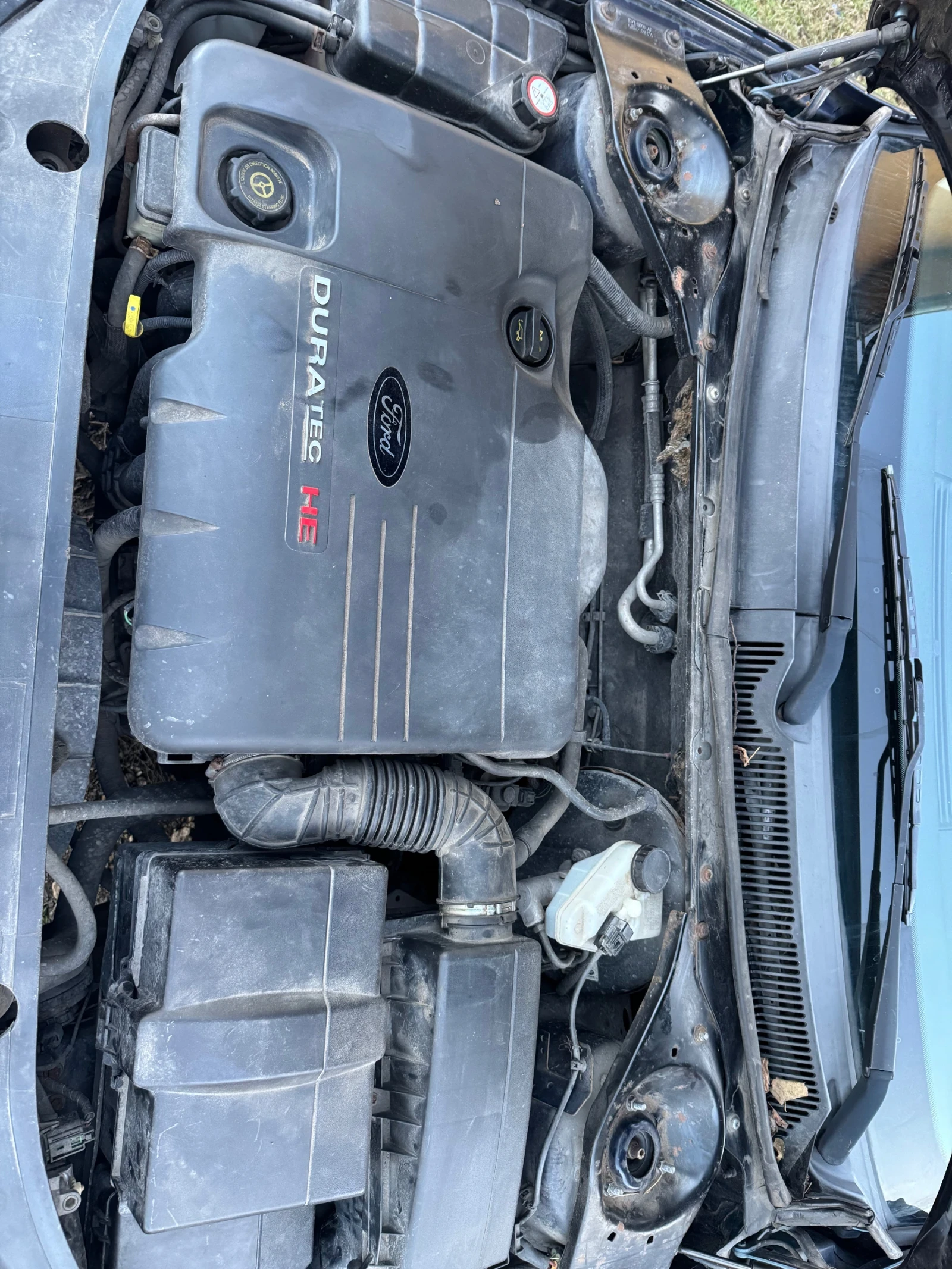 Ford Mondeo 1.8i, снимка 13 - Автомобили и джипове - 55751887