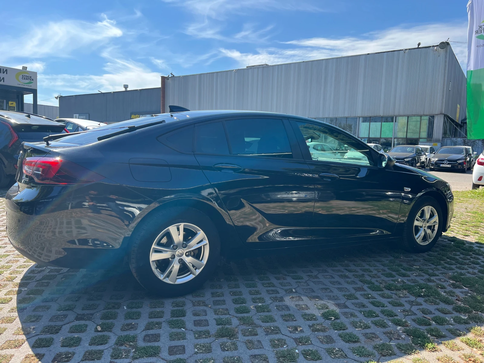 Opel Insignia 1.5 GS Edition 140 к.с., снимка 6 - Автомобили и джипове - 56126648