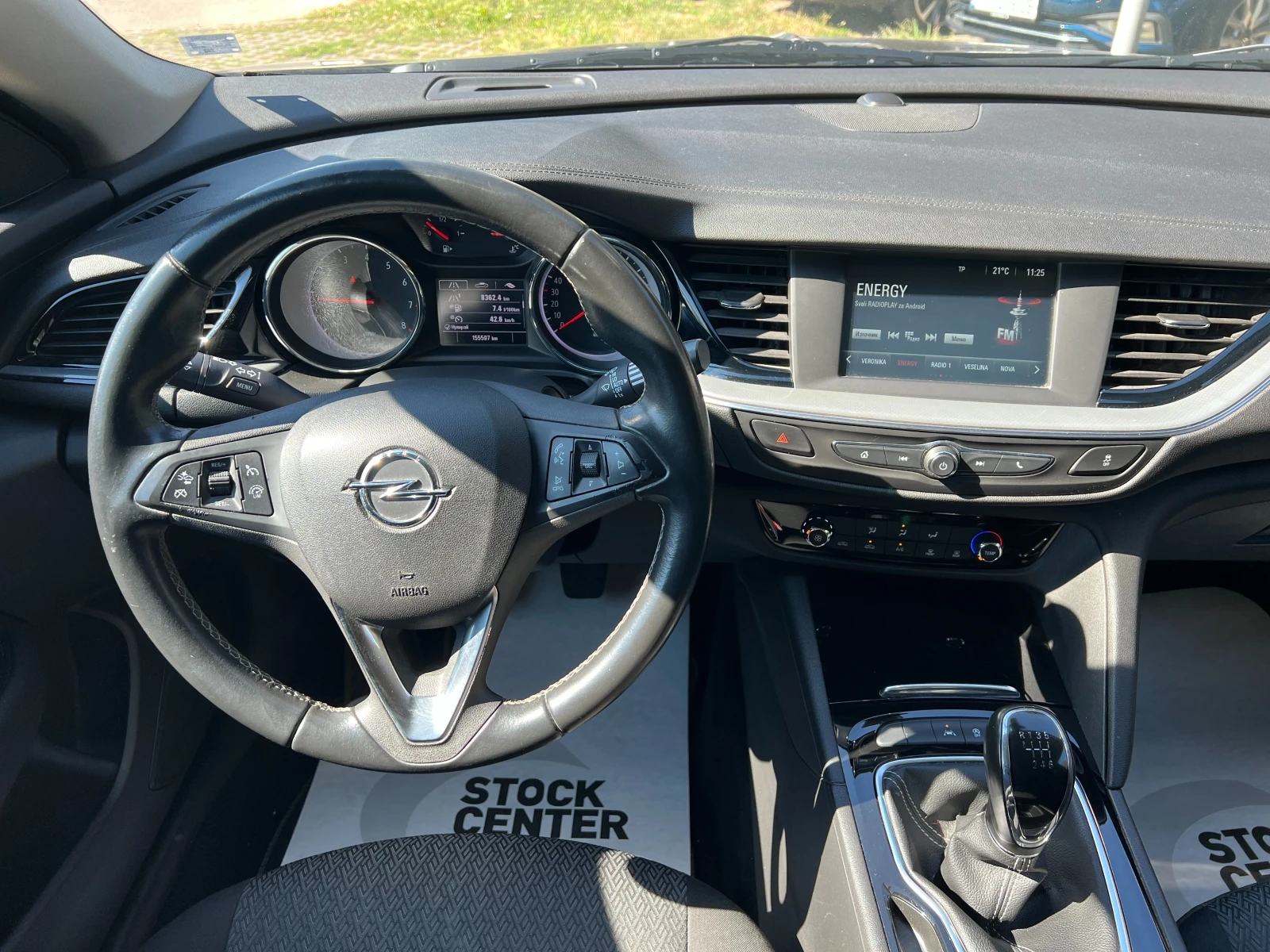 Opel Insignia 1.5 GS Edition 140 к.с., снимка 9 - Автомобили и джипове - 56126648