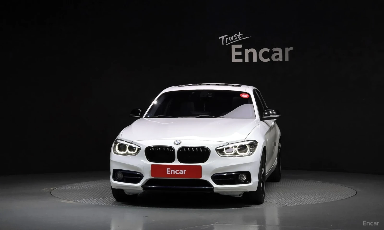 BMW 118 118d Sport 5Door, снимка 3 - Автомобили и джипове - 56205949