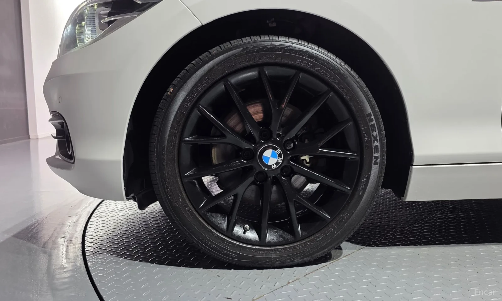 BMW 118 118d Sport 5Door, снимка 5 - Автомобили и джипове - 56205949