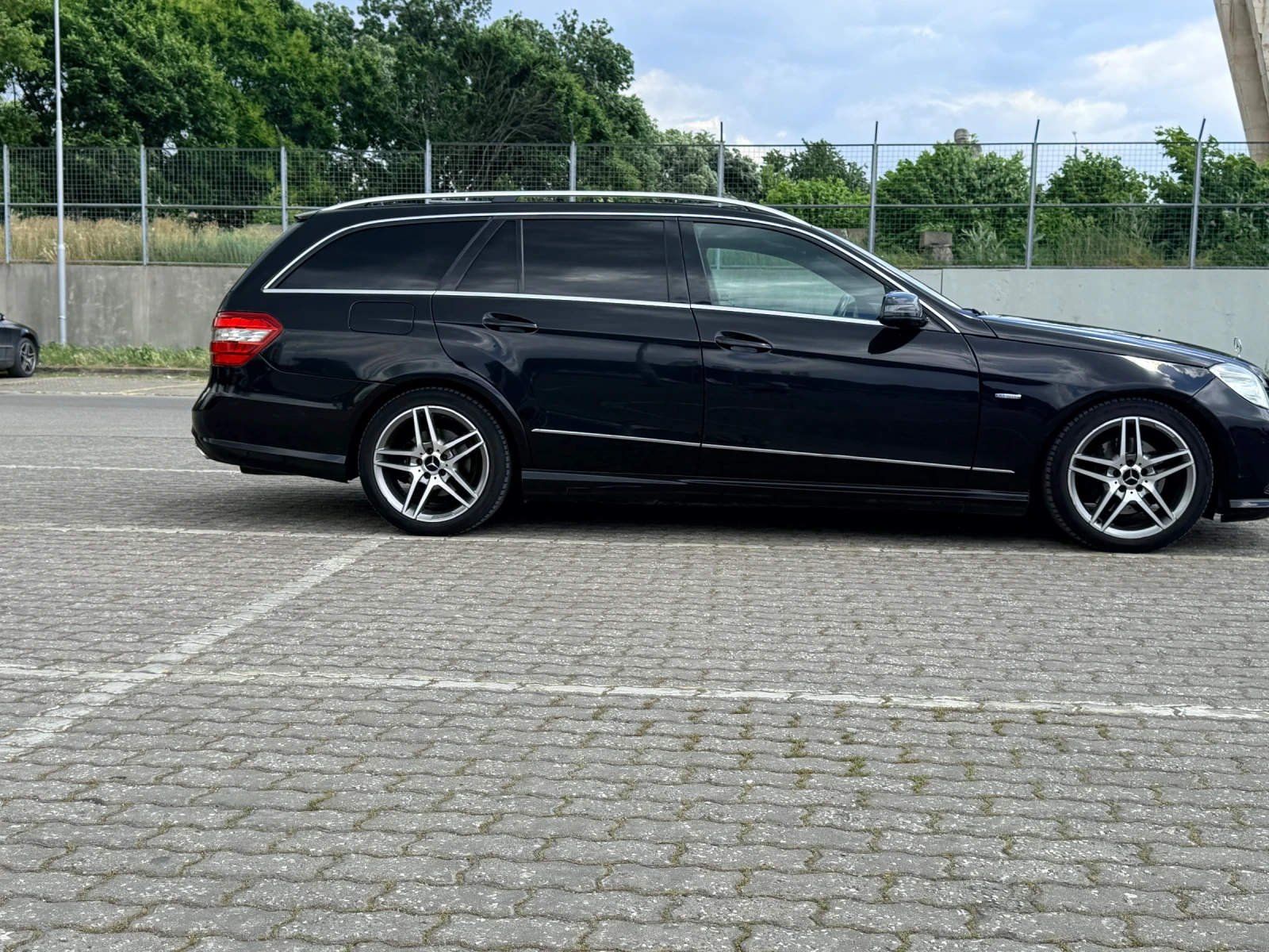 Mercedes-Benz E 350 350 CDI BLUE EFFICIENCY , снимка 3 - Автомобили и джипове - 56412865