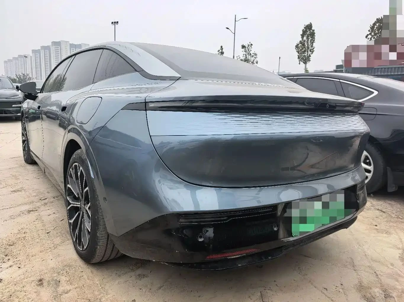 Zeekr 7X, снимка 4 - Автомобили и джипове - 56687211