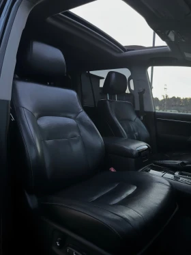 Toyota Land cruiser ТОЙОТА БЪЛГАРИЯ - ИСТОРИЯ В ТОЙОТА - LUXURY, снимка 9