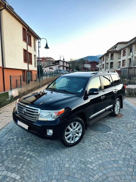 Toyota Land cruiser ТОЙОТА БЪЛГАРИЯ - ИСТОРИЯ В ТОЙОТА - LUXURY, снимка 1