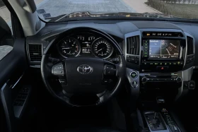 Toyota Land cruiser ТОЙОТА БЪЛГАРИЯ - ИСТОРИЯ В ТОЙОТА - LUXURY, снимка 8