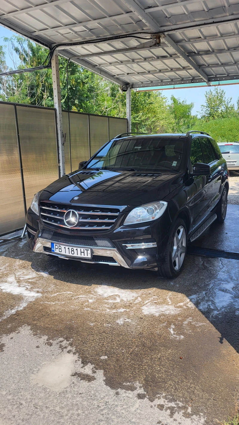 Mercedes-Benz ML 350 350 AMG, снимка 8 - Автомобили и джипове - 47539683