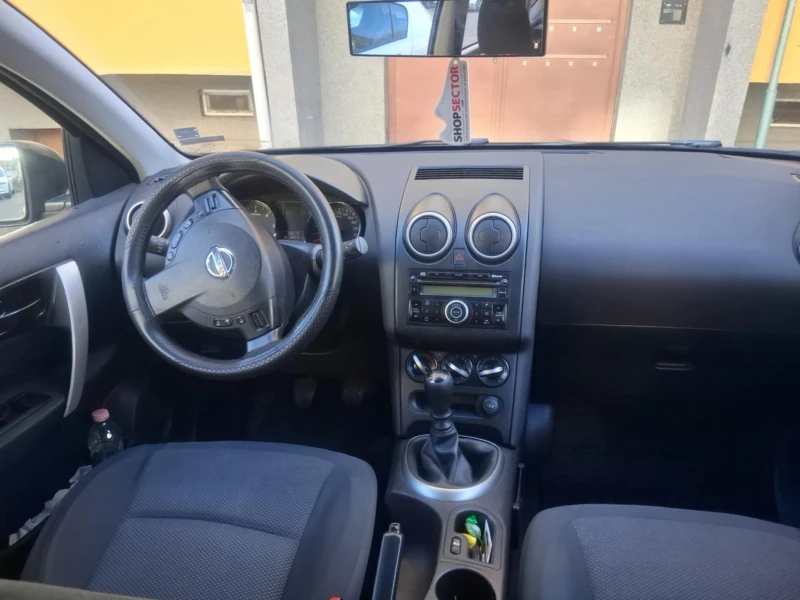 Nissan Qashqai, снимка 4 - Автомобили и джипове - 48757908