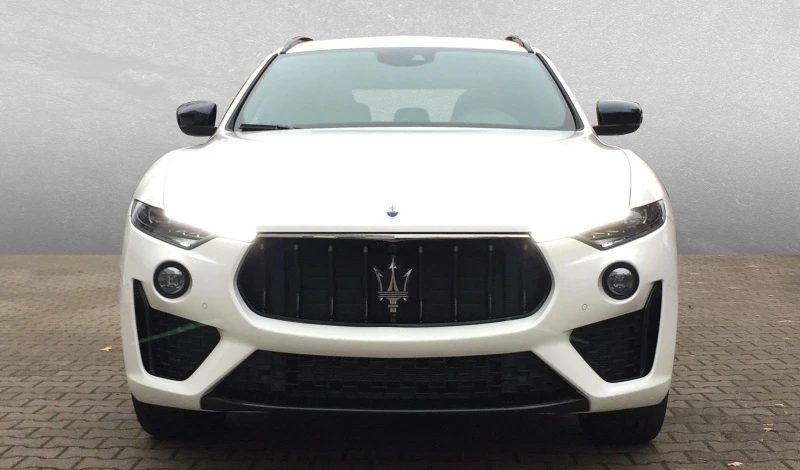 Maserati Levante GT Hybrid = Nerissmo Package= Гаранция, снимка 1 - Автомобили и джипове - 48981587