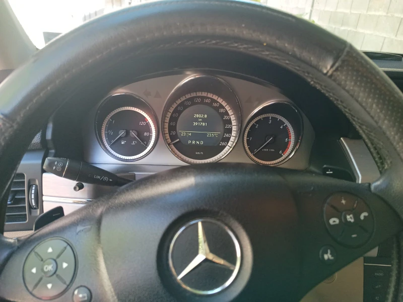 Mercedes-Benz GLK 220 CDI 4 MATIC, снимка 2 - Автомобили и джипове - 52567595