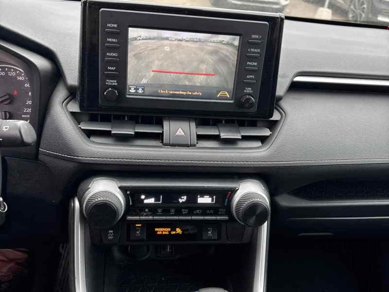 Toyota Rav4 * LE * CARFAX * БЕЗ ПЪРВОНАЧАЛНА ВНОСКА, снимка 9 - Автомобили и джипове - 52931165