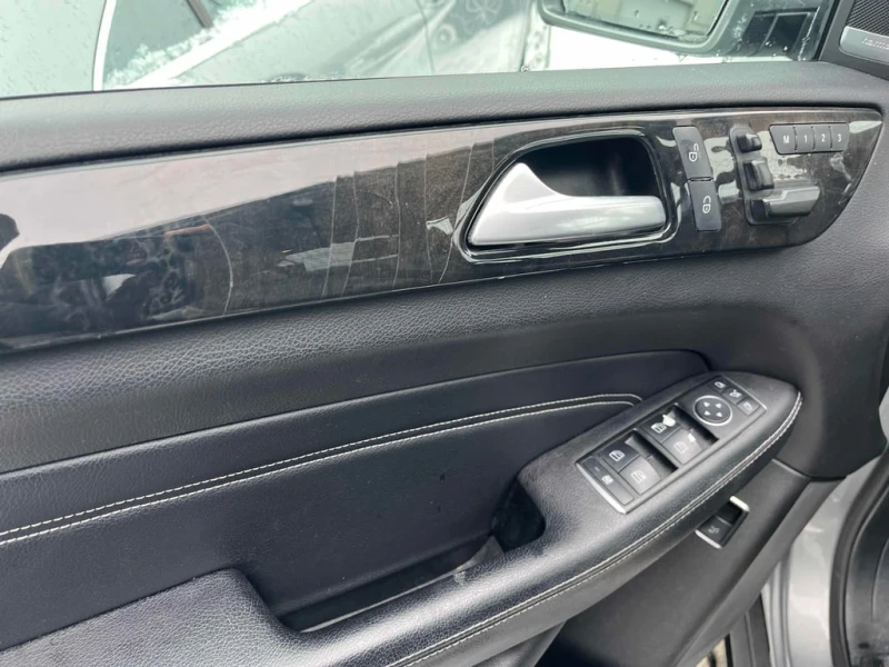 Mercedes-Benz ML 350 * BLUETEC * CARFAX * ЦЕНА ДО БЪЛГАРИЯ, снимка 10 - Автомобили и джипове - 53031360