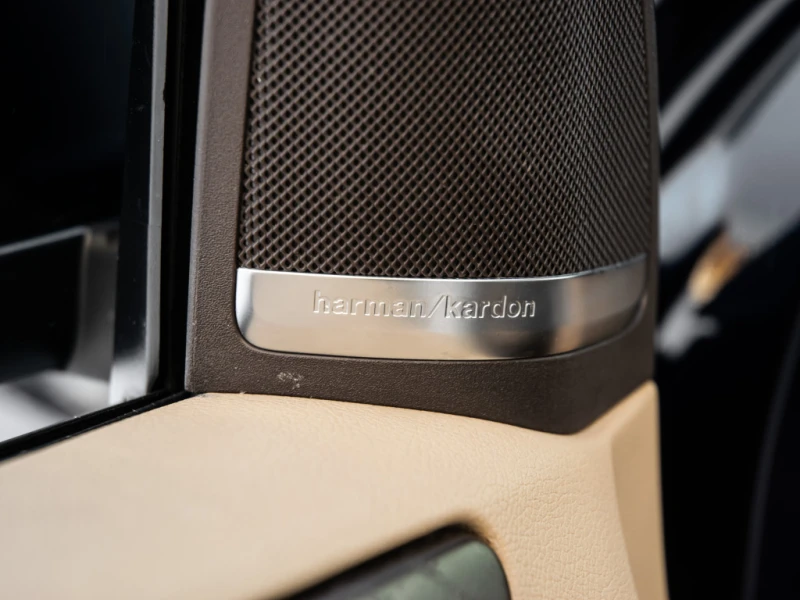 Mercedes-Benz GLE 400 360 КАМЕРИ| HARMAN KARDON, снимка 9 - Автомобили и джипове - 53271852