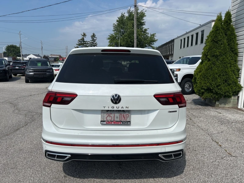 VW Tiguan Highline R-Line, снимка 6 - Автомобили и джипове - 53417490