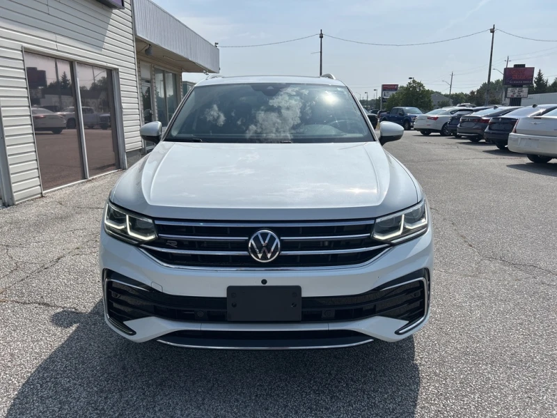 VW Tiguan Highline R-Line, снимка 2 - Автомобили и джипове - 53417490