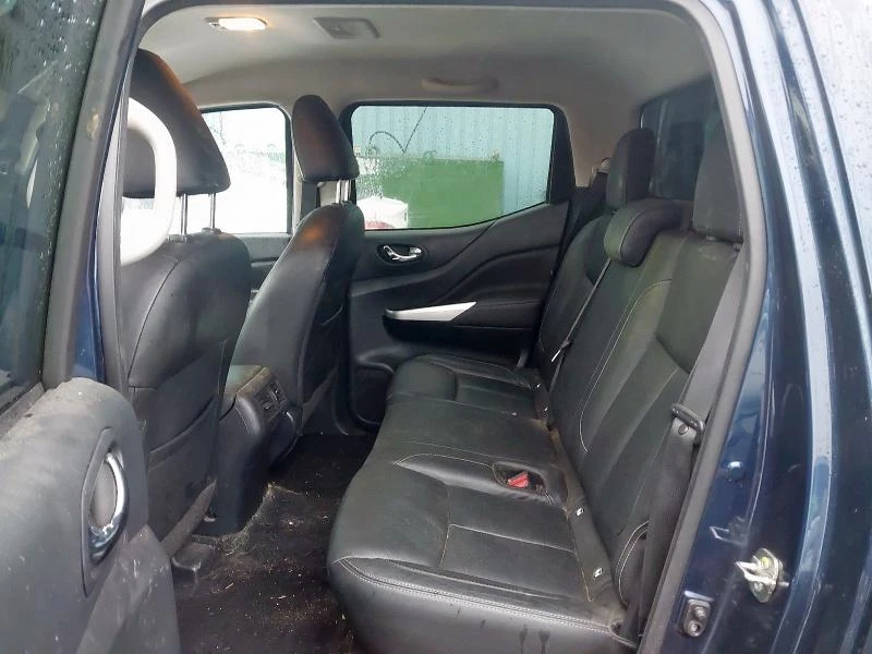 Nissan Navara 2.3DCI, снимка 4 - Автомобили и джипове - 53827066