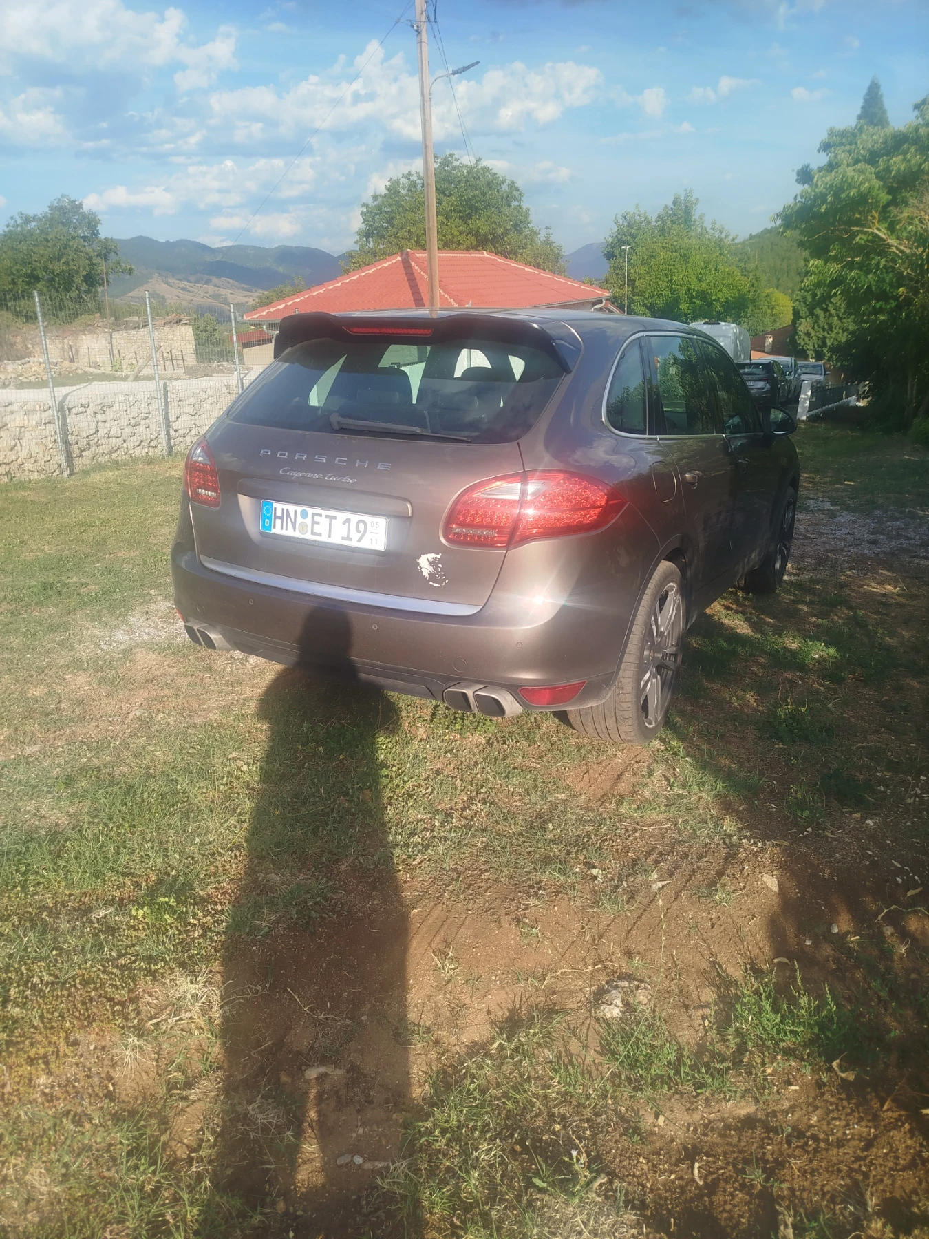 Porsche Cayenne  - изображение 2
