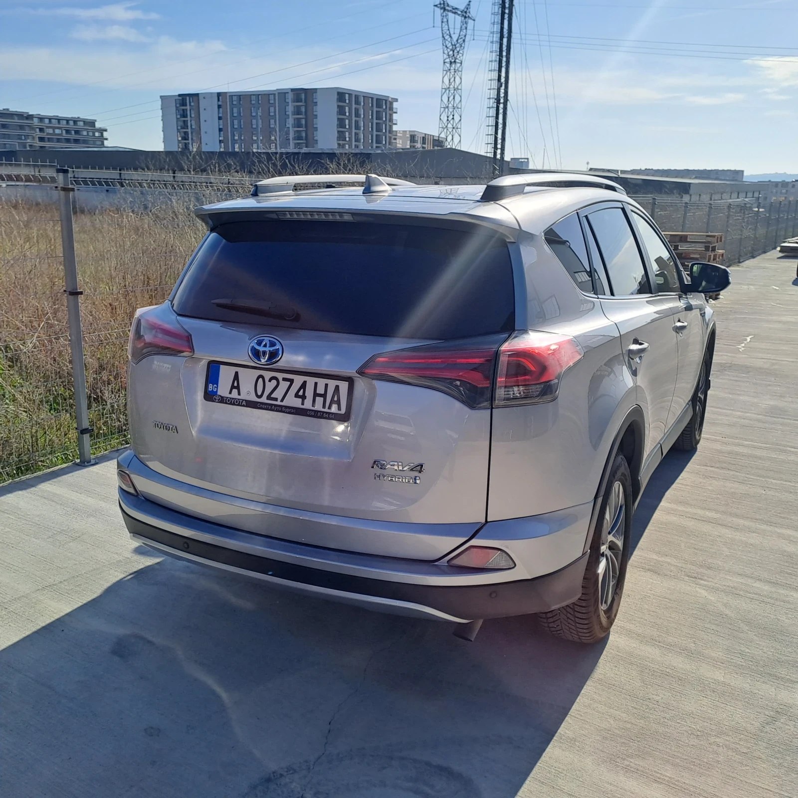 Toyota Rav4 2.5 Hybrid 4x4 в гаранция - изображение 3