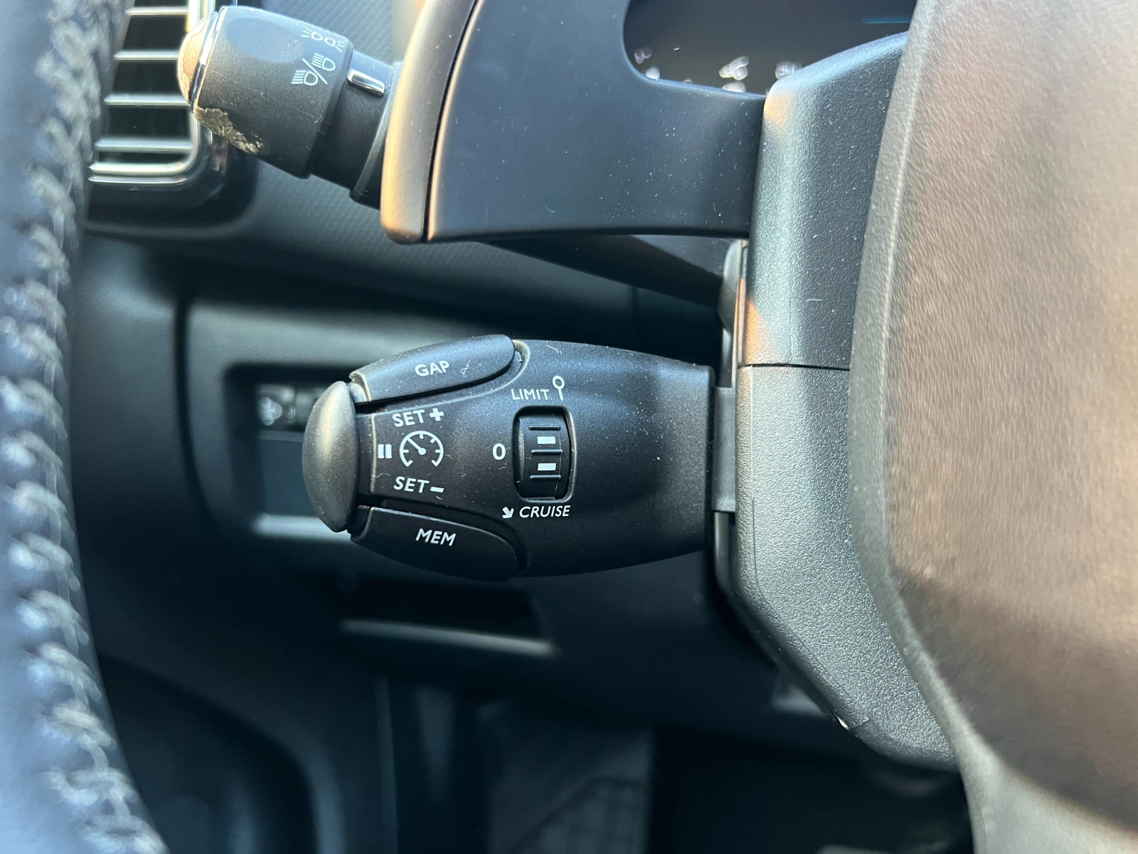 Citroen C5 Aircross 1.2 PURETECH/SHINE/LED/360 CAMERA/LANE ASSIST | Mobile.bg � ����������� 13