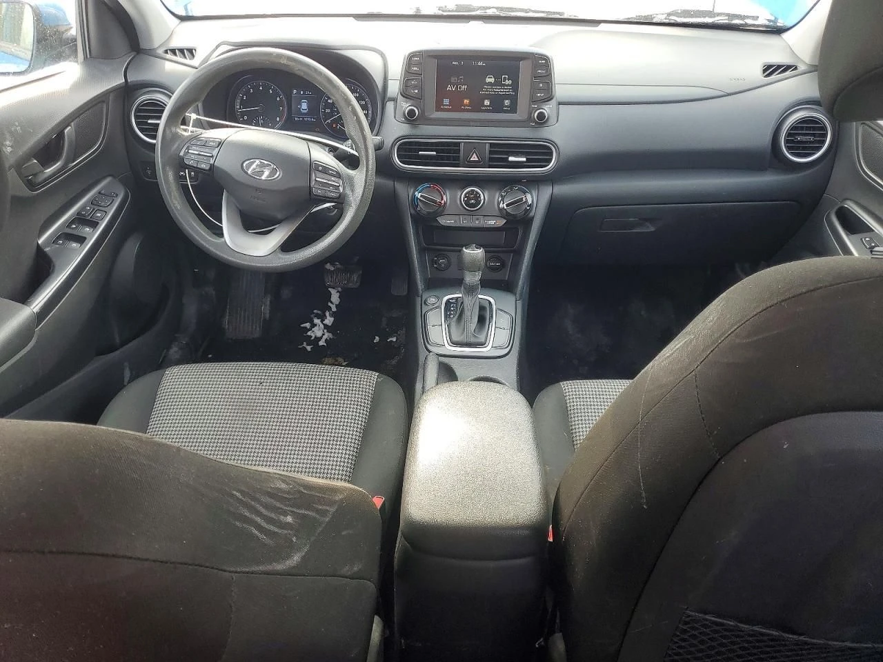 Hyundai Kona  - изображение 8