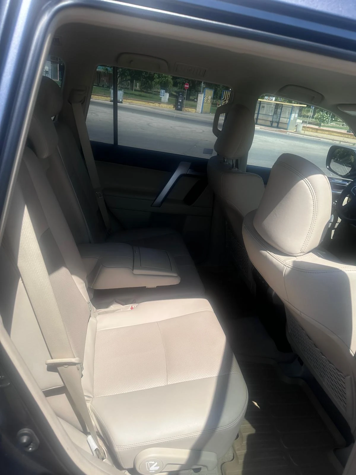 Toyota Land cruiser J150 3.0 D-4D, снимка 11 - Автомобили и джипове - 56078993