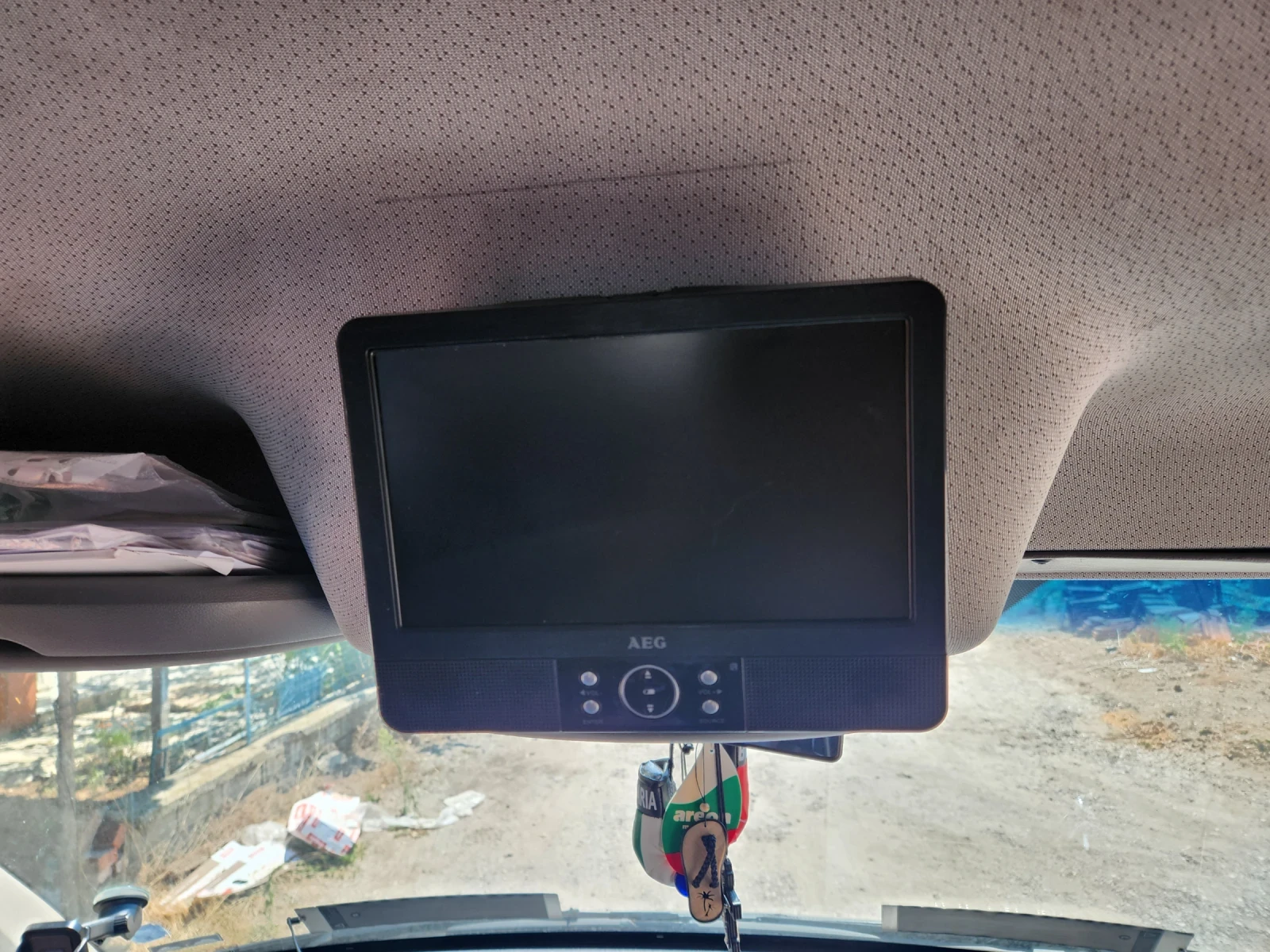 Mercedes-Benz 313 4X4, снимка 11 - Бусове и автобуси - 55768823