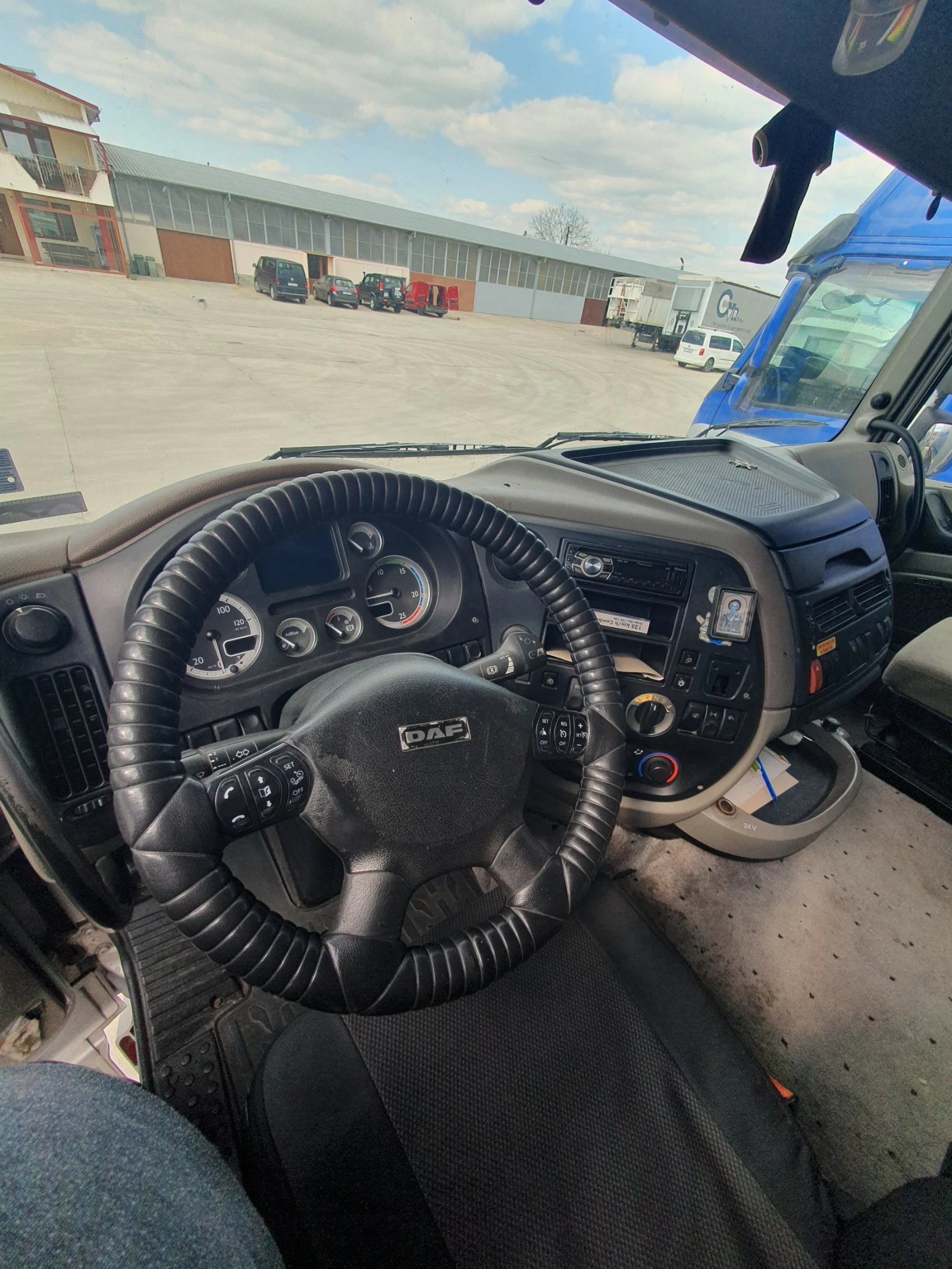 Daf XF 105  - изображение 8