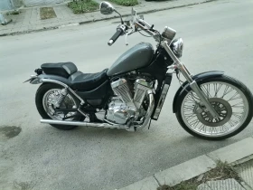     Suzuki Intruder 800
