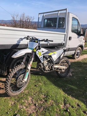 Husqvarna FC Rockstar Edition