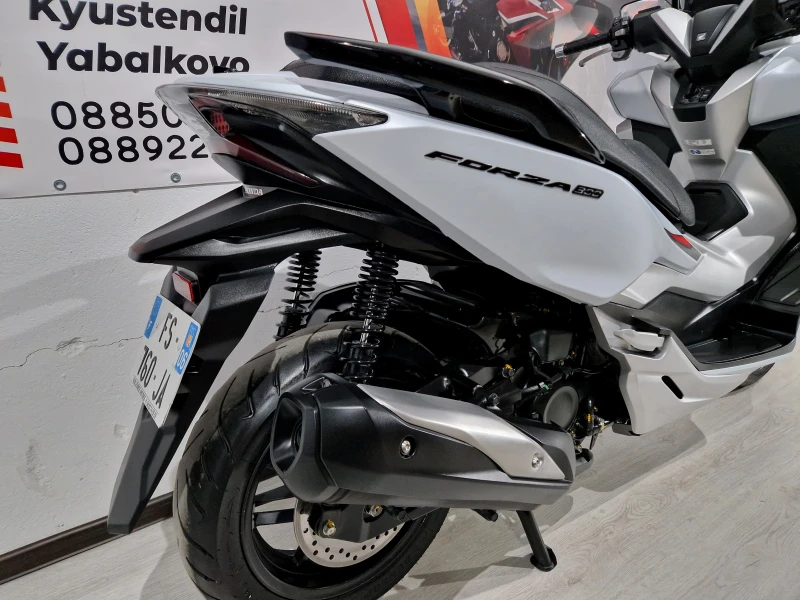 Honda Forza 300ie, 2020г.SPORT ll ABS-TCS, Keyless, !!9636км!!, снимка 11 - Мотоциклети и мототехника - 51662996