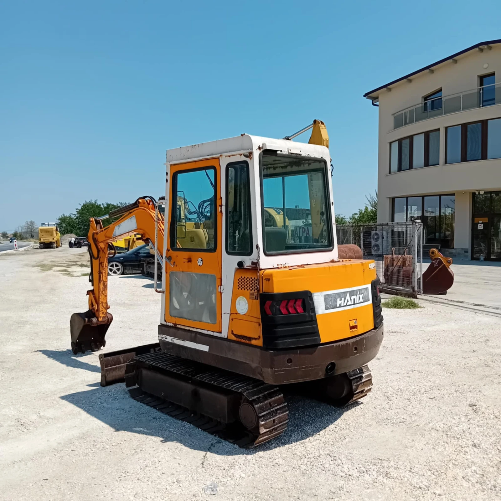 Багер Hitachi HANIX N230-2 * НАЛИЧЕН * ТОП СЪСТОЯНИЕ *  - изображение 3