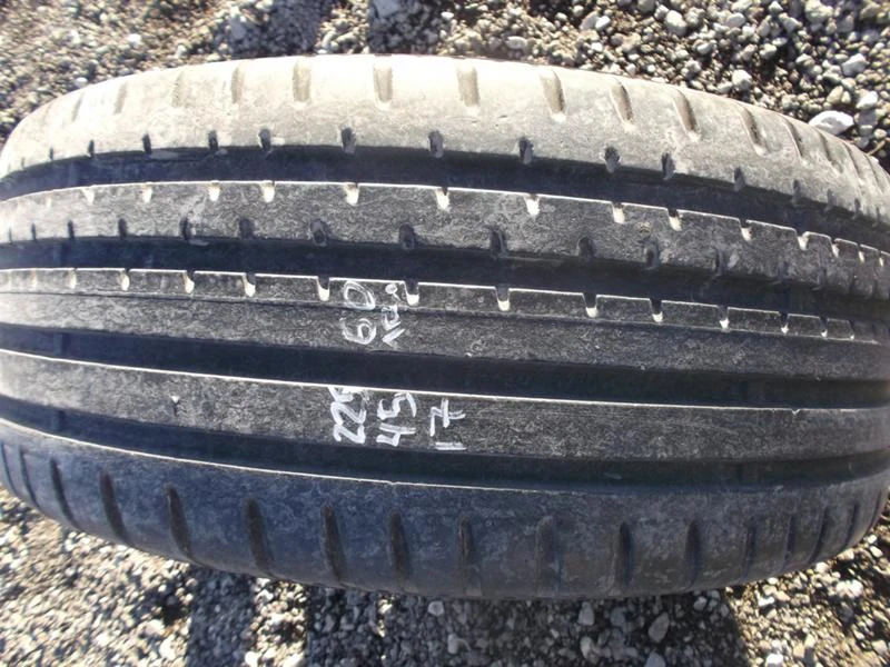 Гуми Летни 225/45R17, снимка 1 - Гуми и джанти - 20563851