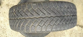 Гуми Зимни 195/60R15, снимка 1 - Гуми и джанти - 42939100