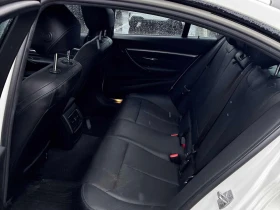 BMW 330 * xDrive * CARFAX * ШИБИДАХ * KEYLESS, снимка 15